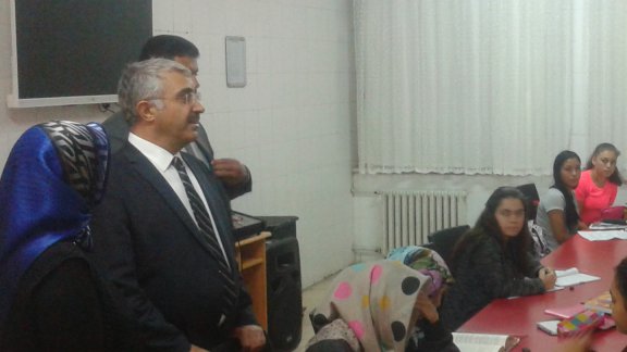Burdur İl Millî Eğitim Müdürü Mahmut BAYRAM Bucak Oğuzhan Mesleki ve Teknik Anadolu Lisesi pansiyonunu ziyaret etti.