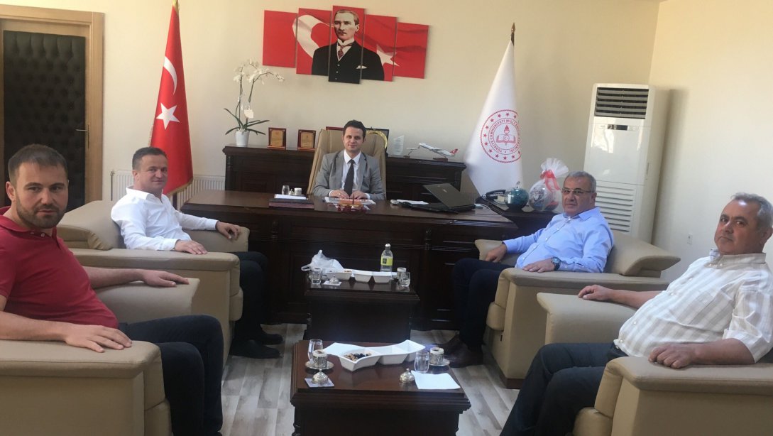Karamanlı Belediye Başkanından Milli Eğitim Müdürü Emre ÇAY'a Hayırlı Olsun Ziyareti