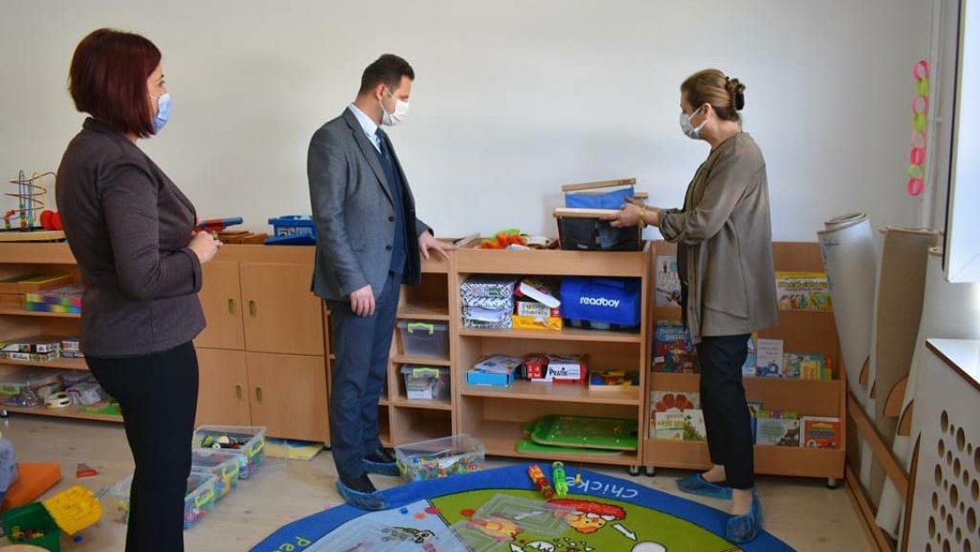 İl Milli Eğitim Müdürü Emre ÇAY, TYSD İlkokulu ve Ortaokulu'nu ziyaret etti. 