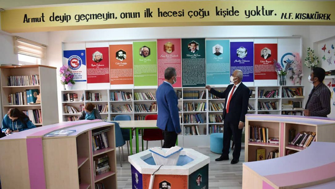 İl Milli Eğitim Müdürü Erdem KAYA, Mehmet Uzal Sosyal Bilimler Lisesini ziyaret etti. 