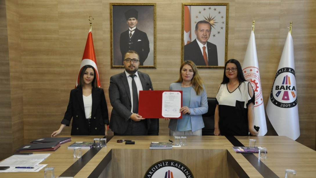 Burdur'da Üretken Bir Nesil Yetişiyor Projesinin Sözleşmesi İmzalandı