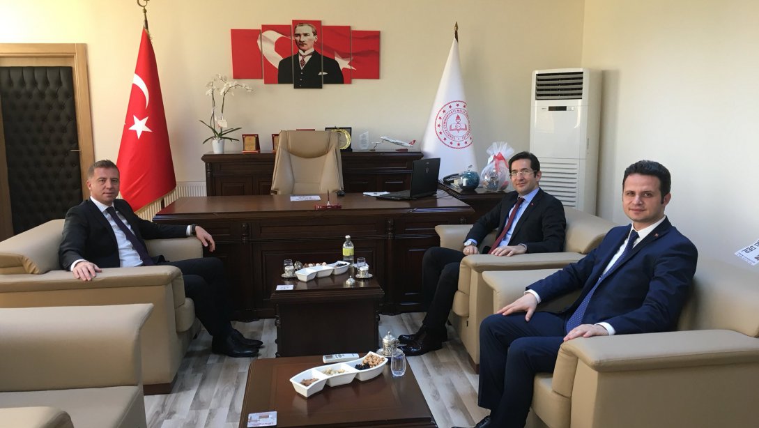 Cumhuriyet Başsavcısı Dr. Özkan GÜRDOĞAN ve Hakim Fikret ÖZGÜL Milli Eğitim Müdürü Emre ÇAY'a Hayırlı Olsun Ziyareti