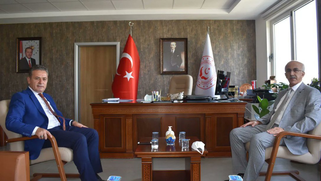 İl Milli Eğitim Müdürü Erdem KAYA, Aile ve Sosyal Hizmetler İl Müdürü Sayın Mehmet ŞİMŞEK'e iade-i ziyarette bulundu.