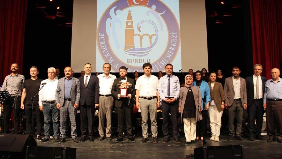 Türk Halk Müziği Koro Konseri